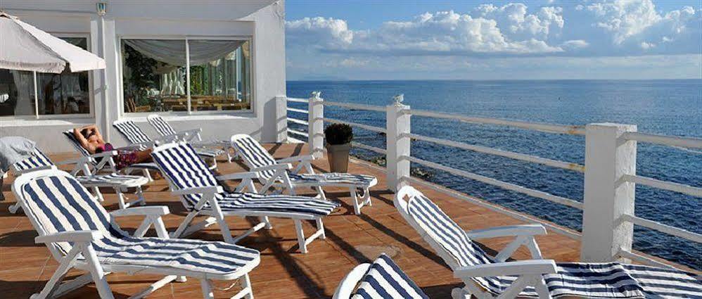 Hotel Ariana Marine du Miomo Exterior foto